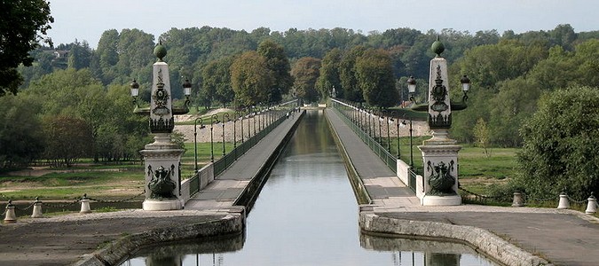 briare-ville-histoire-val-de-loire-