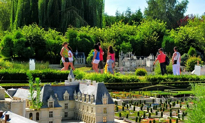 parc-mini-chateaux-my-loire-valley