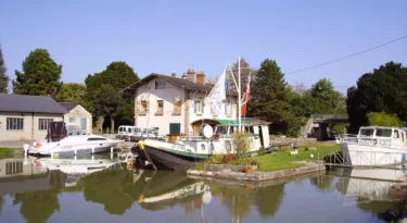 canal-laterale-loire-jpc24m-cc My Loire Valley