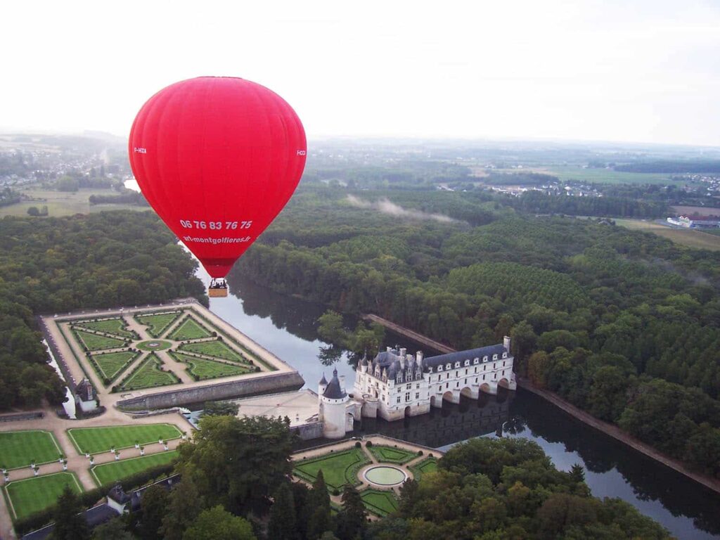 Vol au dessus du Château de Chenonceau