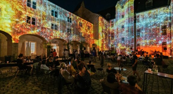 Spectacle nocturne château de Beaugency Loiret