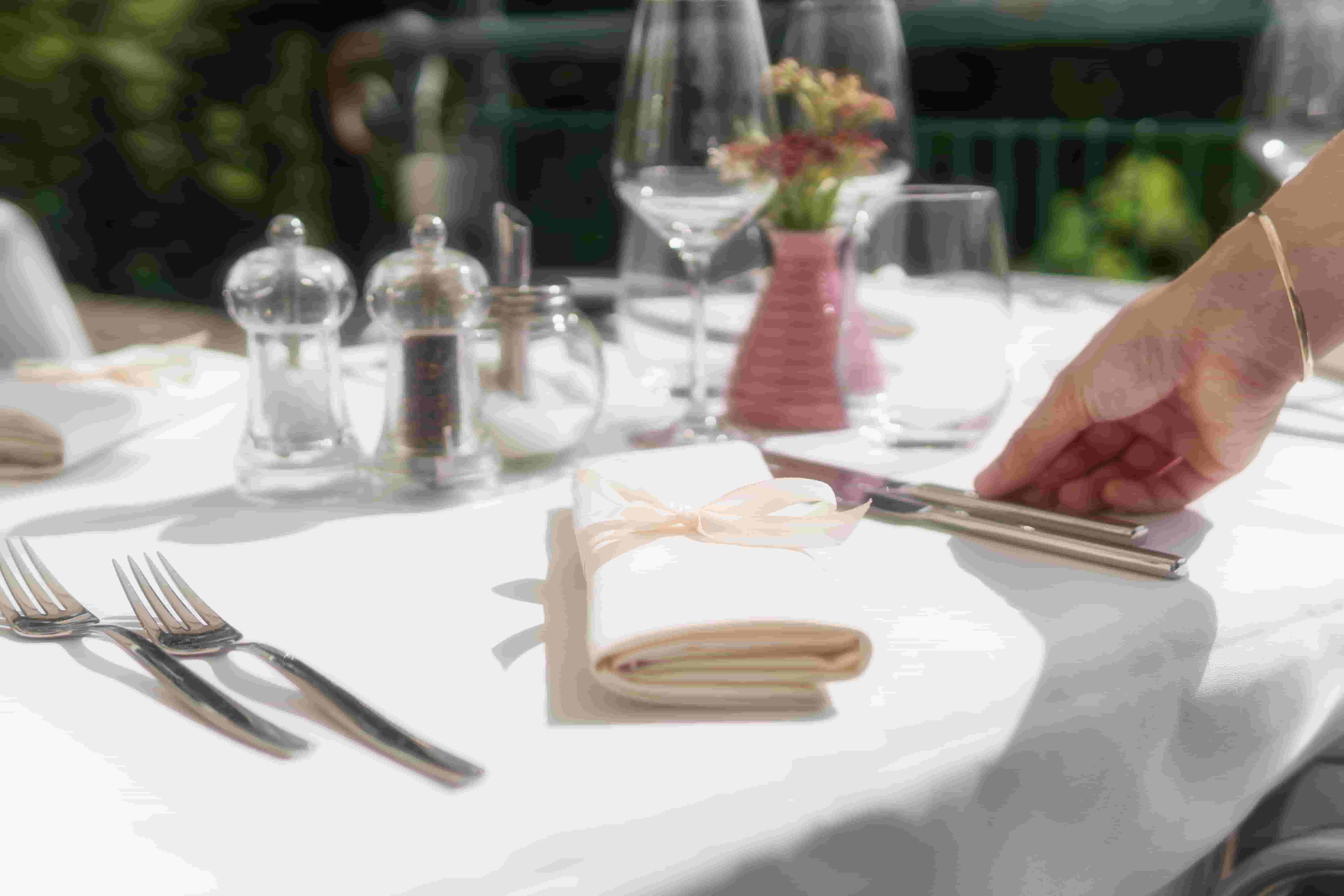 gastronomie-table-pexels-photo-domaine-public