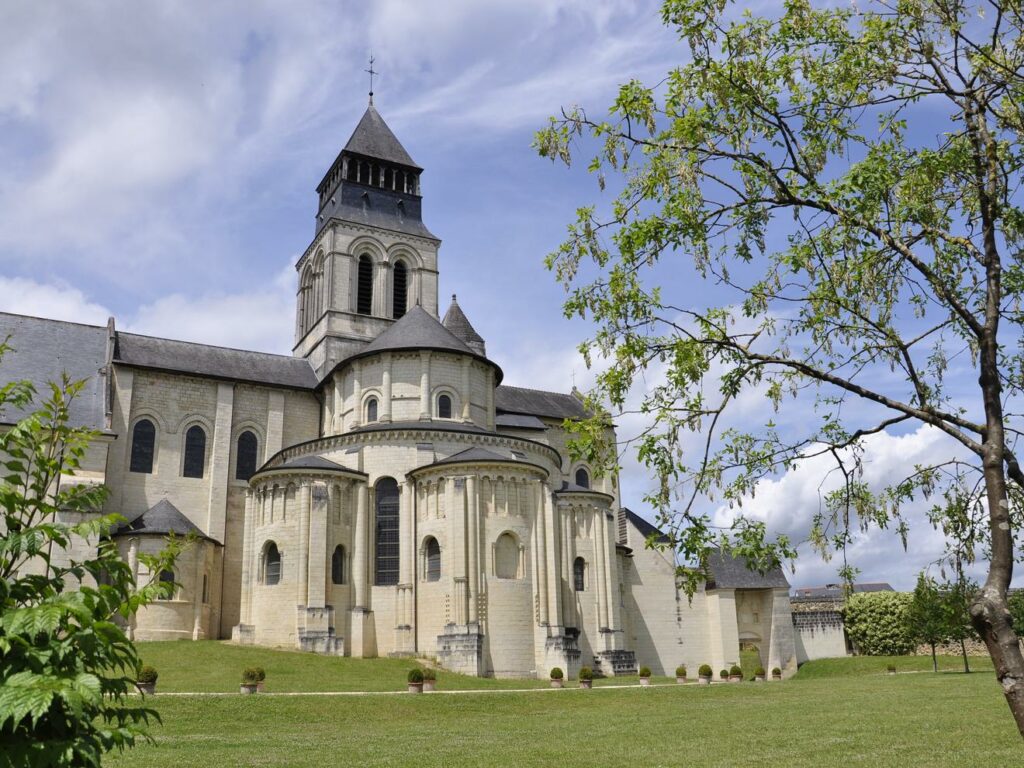 Abbaye de Fontevraud par Chatmouette