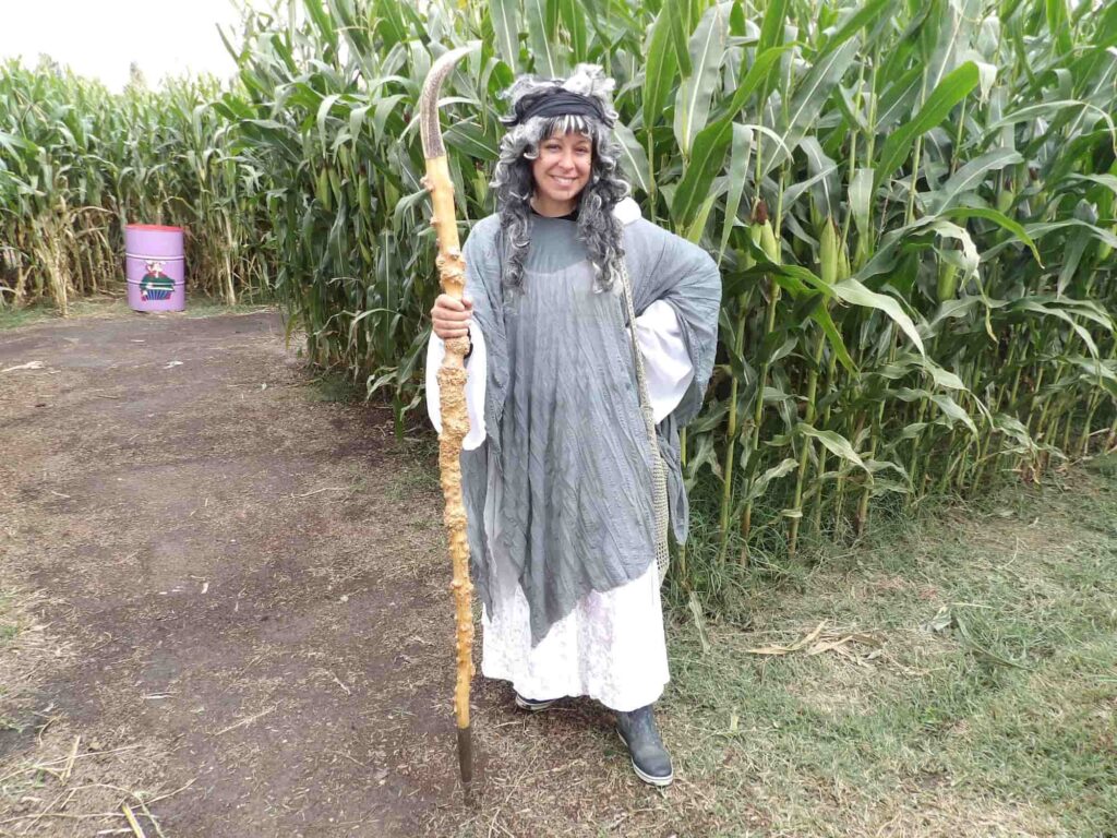 Personnage, Labyrinthe de Beaugency - My Loire Valley