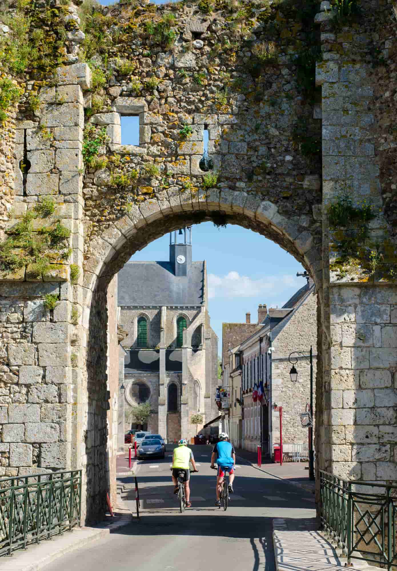 bonneval porte st roch - © vallée du loir