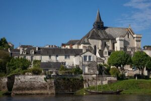 candes-saint-martin-collegiale©P.Forget - CRT Centre-Val de Loire