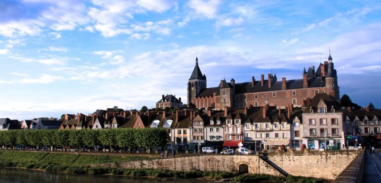 Gien - vue depuis le pont © OT de Gien - Christophe Lorsch