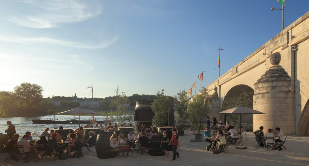 Tours sur Loire Guinguette