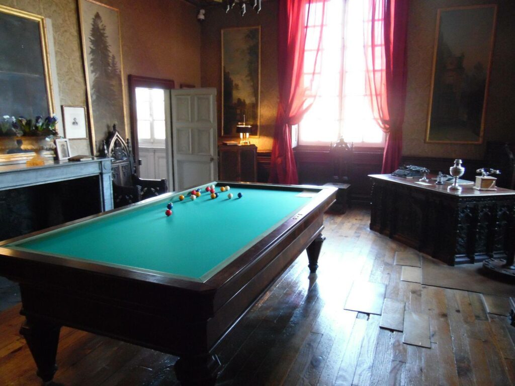 Salle de Billard - Château de la Ferté Sait-Aubin