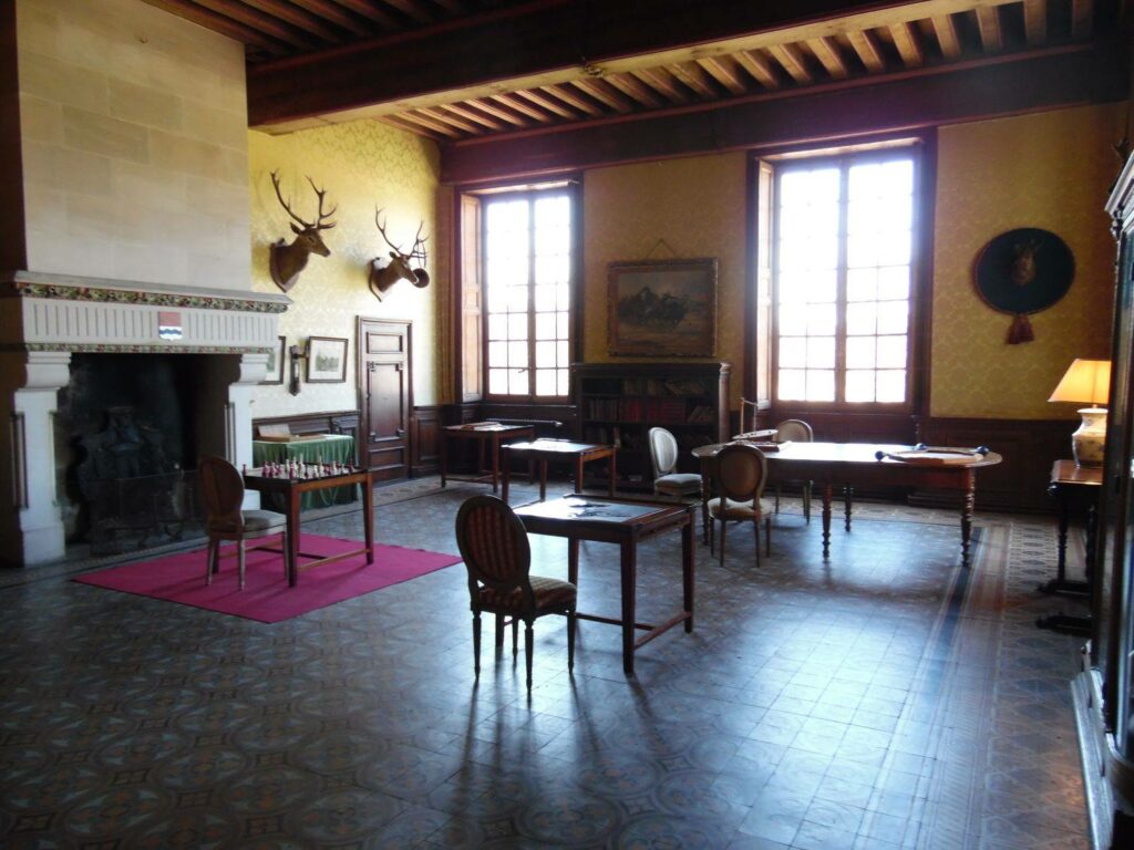 Salle des Gardes - Château de la Ferté Sait-Aubin