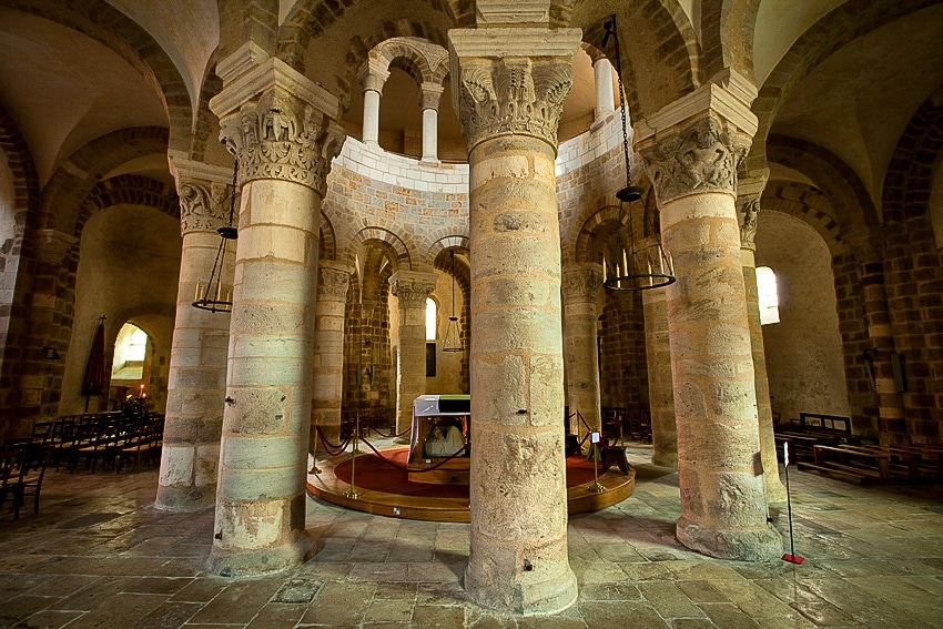 basilique-neuvy-saint-sepulchre