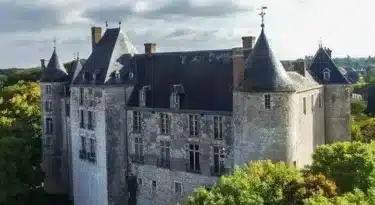 Château de Saint Brisson dur Loire dans le Loiret