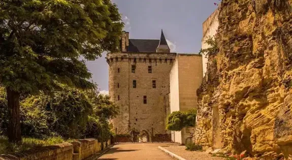 Forteresse royale de Chinon en Indre et Loire