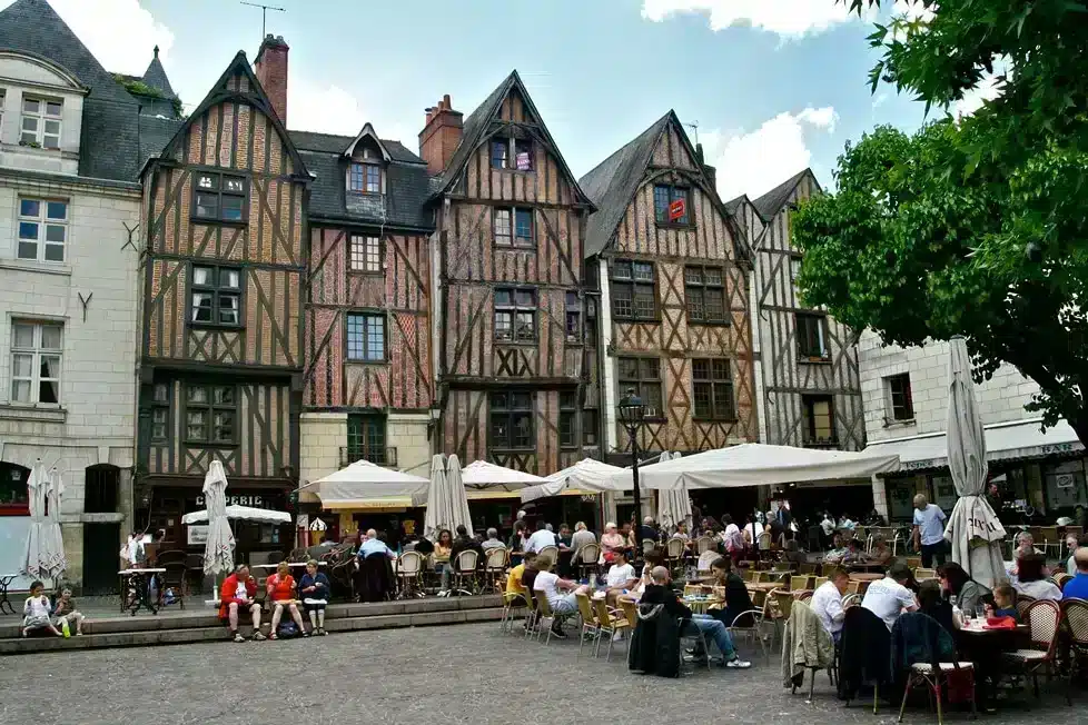 Place-Plumereau-Tours-François-Philippc