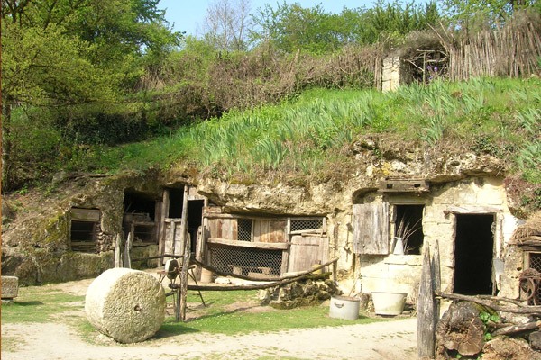 Vallee-troglodytique-des-Goupillieres