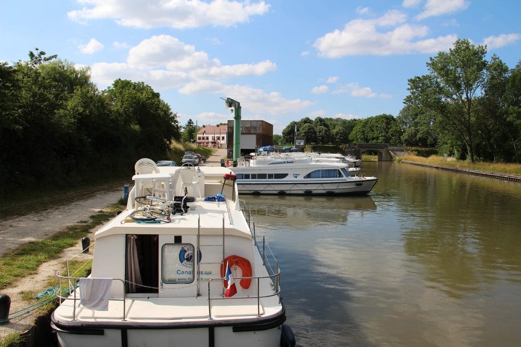 Tannay et canal du Nivernais