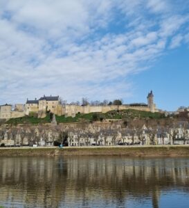 chinon