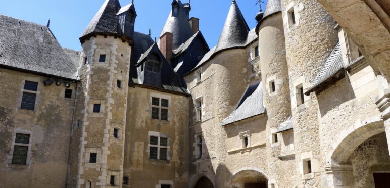 Chateau-Fougeres-sur-Bievre-9725_BMoriceau_CRT-CentreValdeLoire