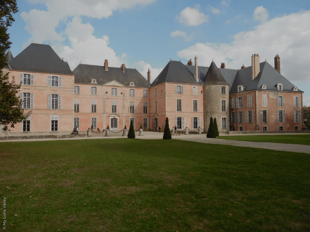 Château de Menung-sur-Loire