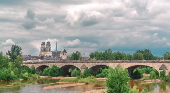 Orléans vue sur le pont George V © Les Photos de Clélia