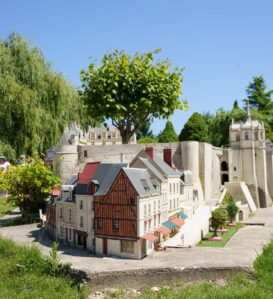 parc des mini chateaux