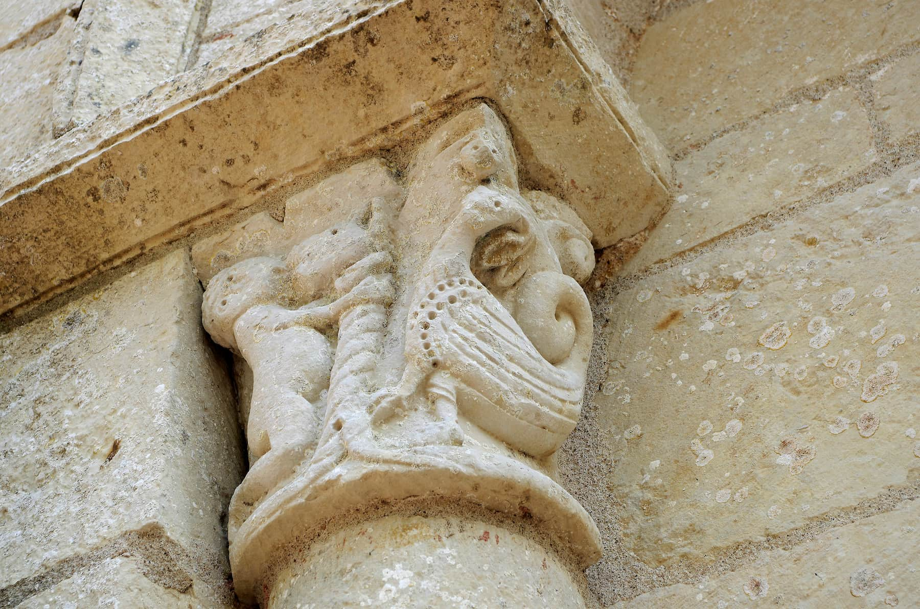 L'église romane de Saint André à Jussy-Champagne