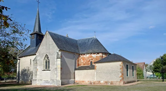 L'église romane de Saint André à Jussy-Champagne