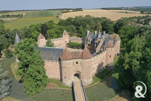 Le Château d’Ainay-le-Vieil 