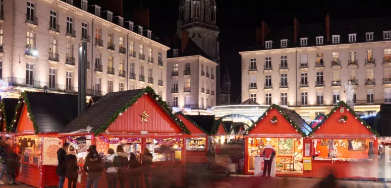 marché de noël nantes 2024 chalets